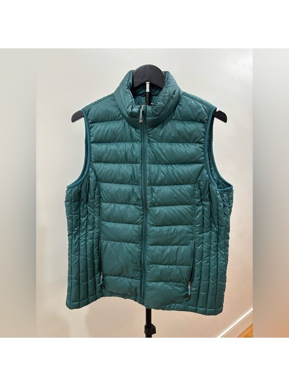 242. XPOSURZONE Down Feather Puffer Vest Forest Green
